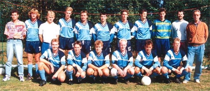 1993 - Fussball Herren 2.jpg